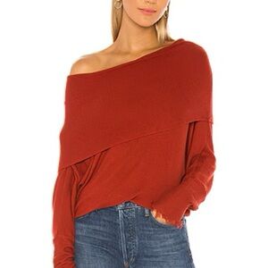 Jarrett Off the Shoulder Sweater
Michael Lauren
